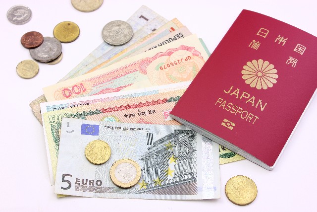 海外移住・長期旅行者が直面するお金と仕事の現実、そしてチャンス